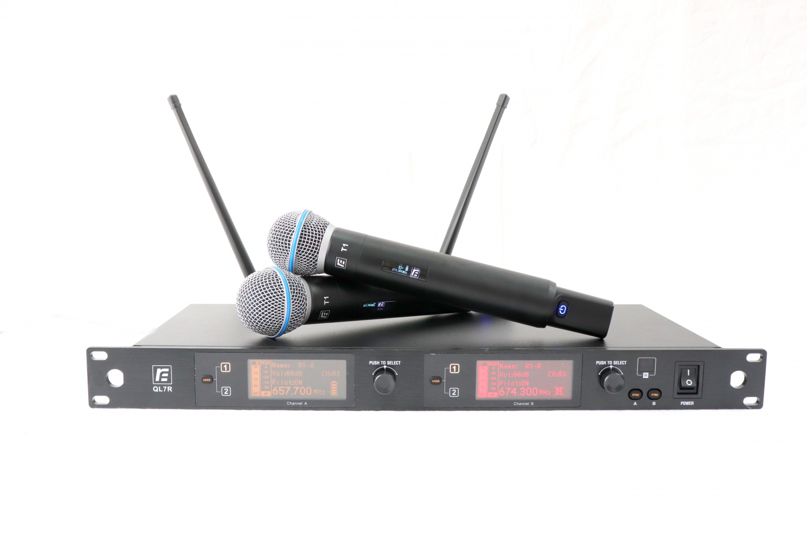 RFIntell QL7R/T1-A 651,800-683,400 МГц 2-канальная радиосистема с 2-мя ручными микрофонами в Улан-Удэ